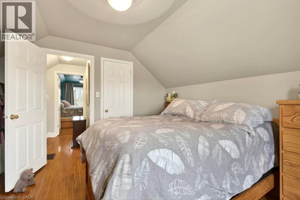 328 East 19th Street, Hamilton, Ontario  L9A 4S8 - Photo 26 - 40821632