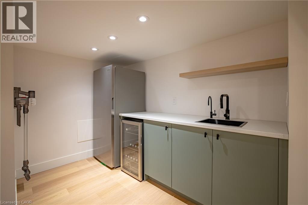 2433 Trevor Drive, Oakville, Ontario  L6L 5C4 - Photo 26 - 40821759