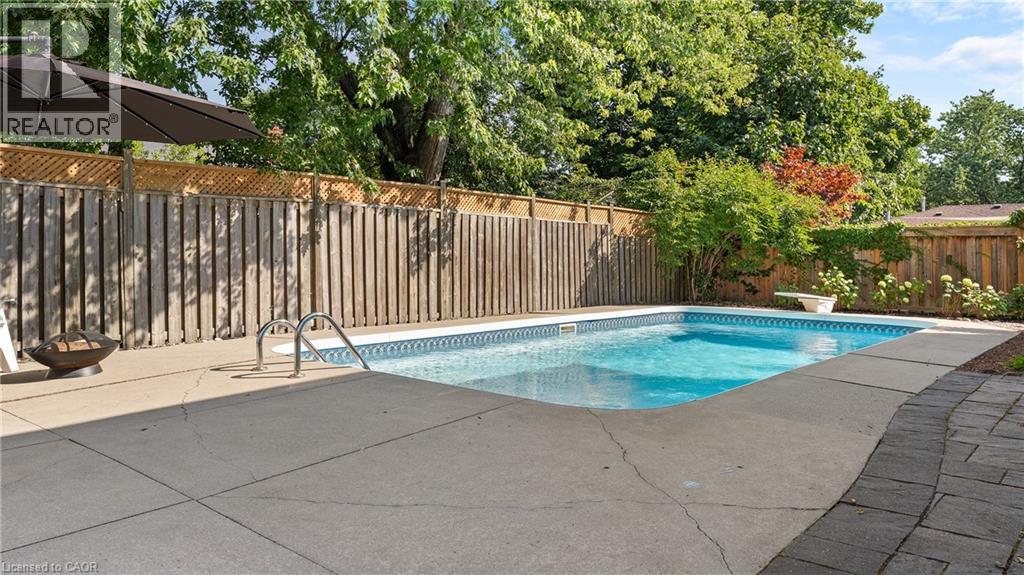 2433 Trevor Drive, Oakville, Ontario  L6L 5C4 - Photo 32 - 40821759