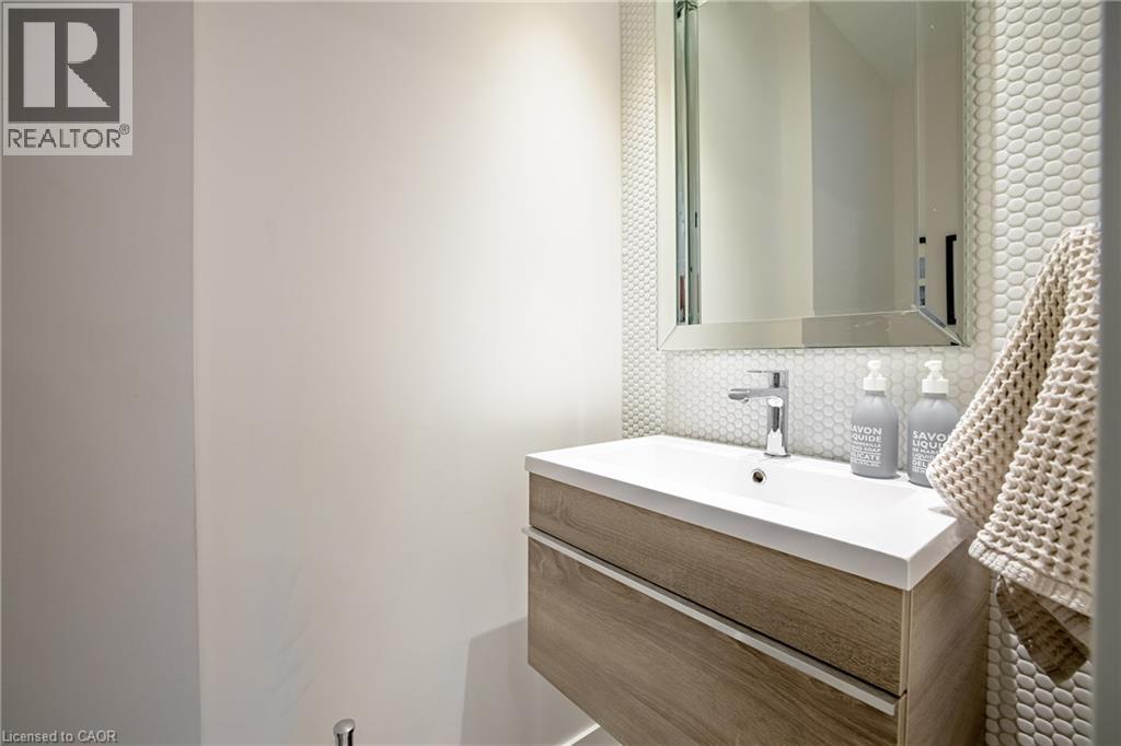 2433 Trevor Drive, Oakville, Ontario  L6L 5C4 - Photo 14 - 40821759