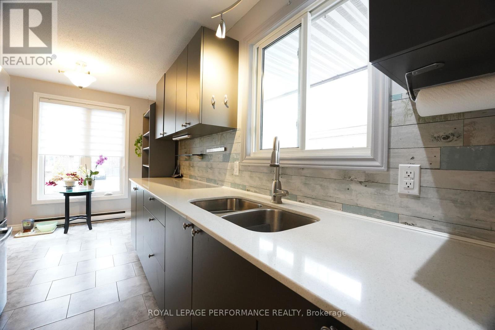 632 Dundas Crescent, Cornwall, Ontario  K6H 6H8 - Photo 10 - X13011322