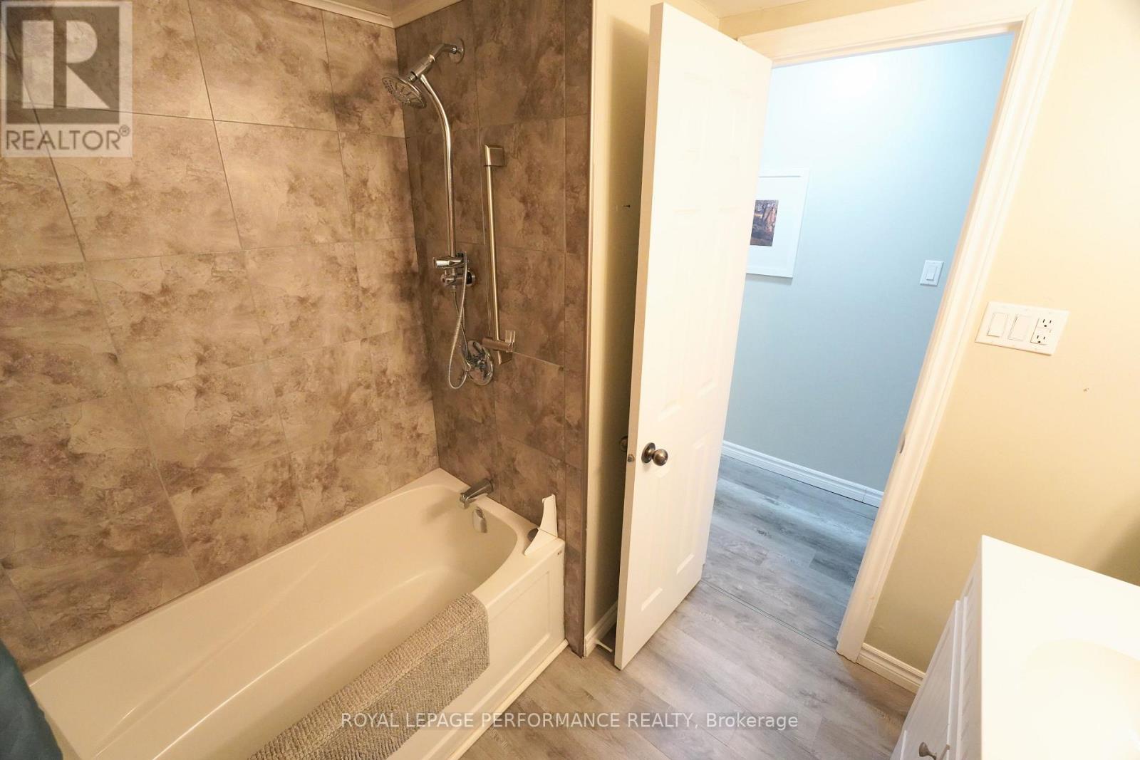 632 Dundas Crescent, Cornwall, Ontario  K6H 6H8 - Photo 34 - X13011322