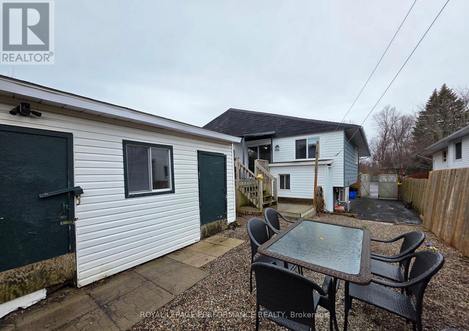 632 Dundas Crescent, Cornwall, Ontario  K6H 6H8 - Photo 4 - X13011322