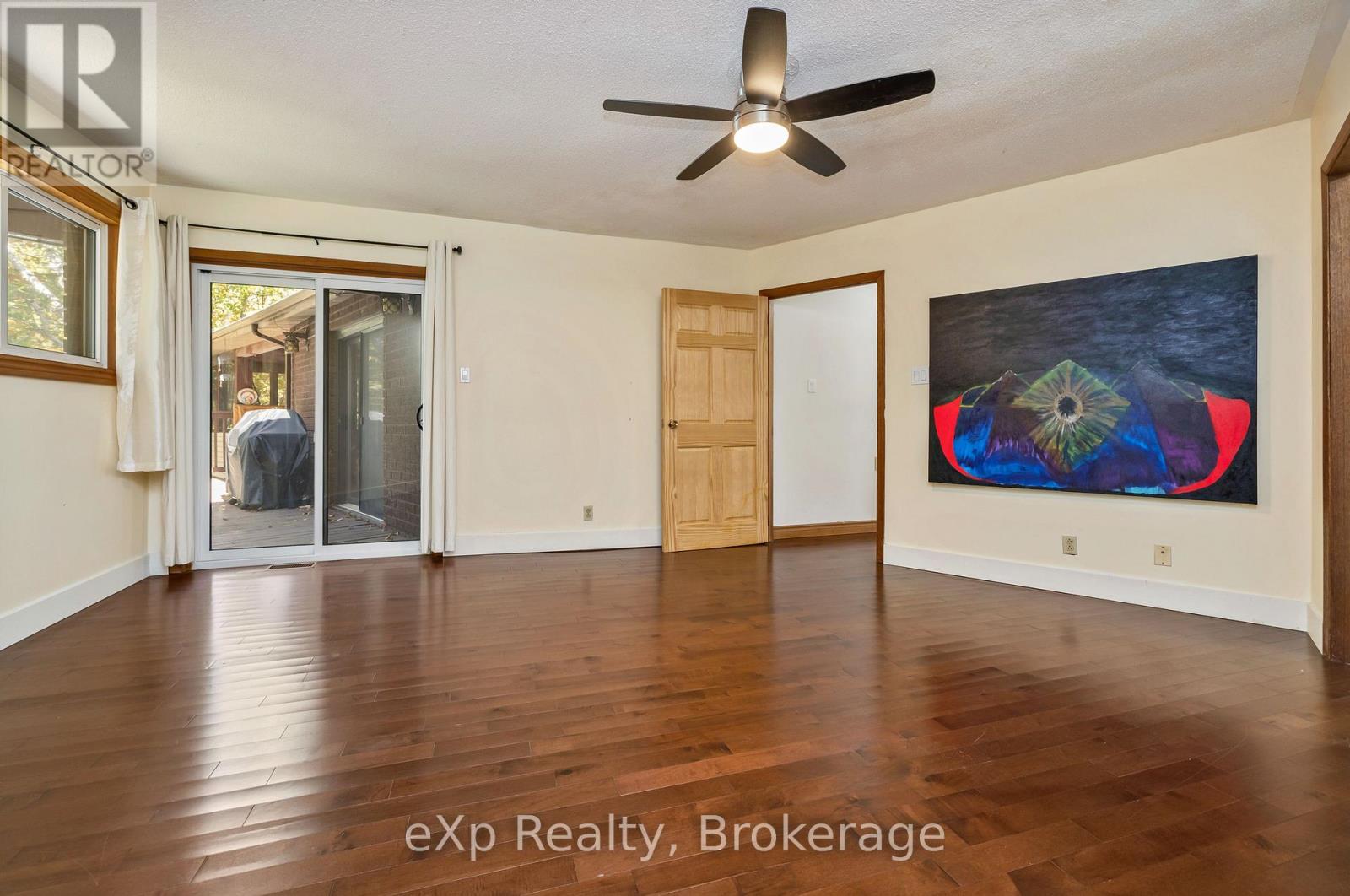 18 Kristen Heights, Parry Sound, Ontario  P2A 2Z6 - Photo 14 - X13011174