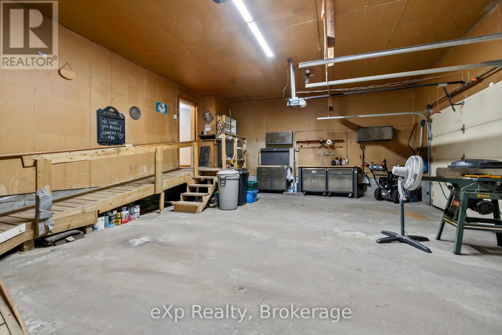 18 Kristen Heights, Parry Sound, Ontario  P2A 2Z6 - Photo 4 - X13011174