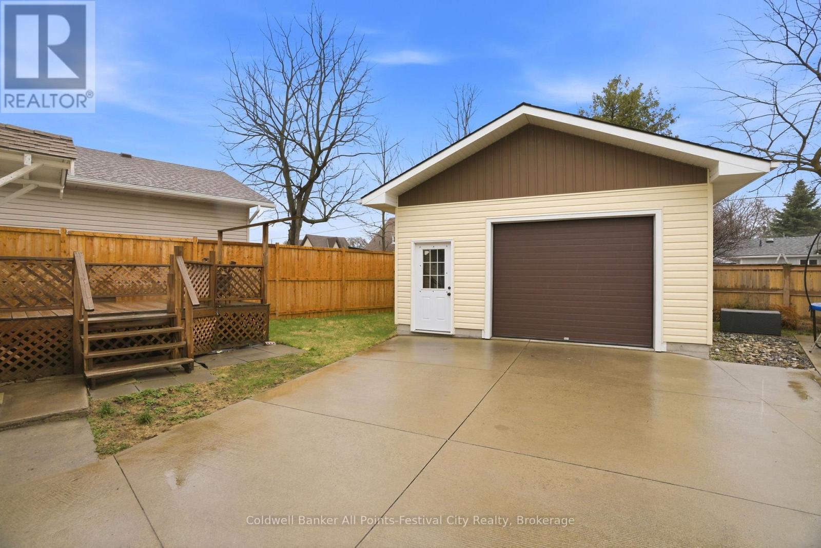 113 Quebec Street, Goderich, Ontario  N7A 2G6 - Photo 2 - X13011192