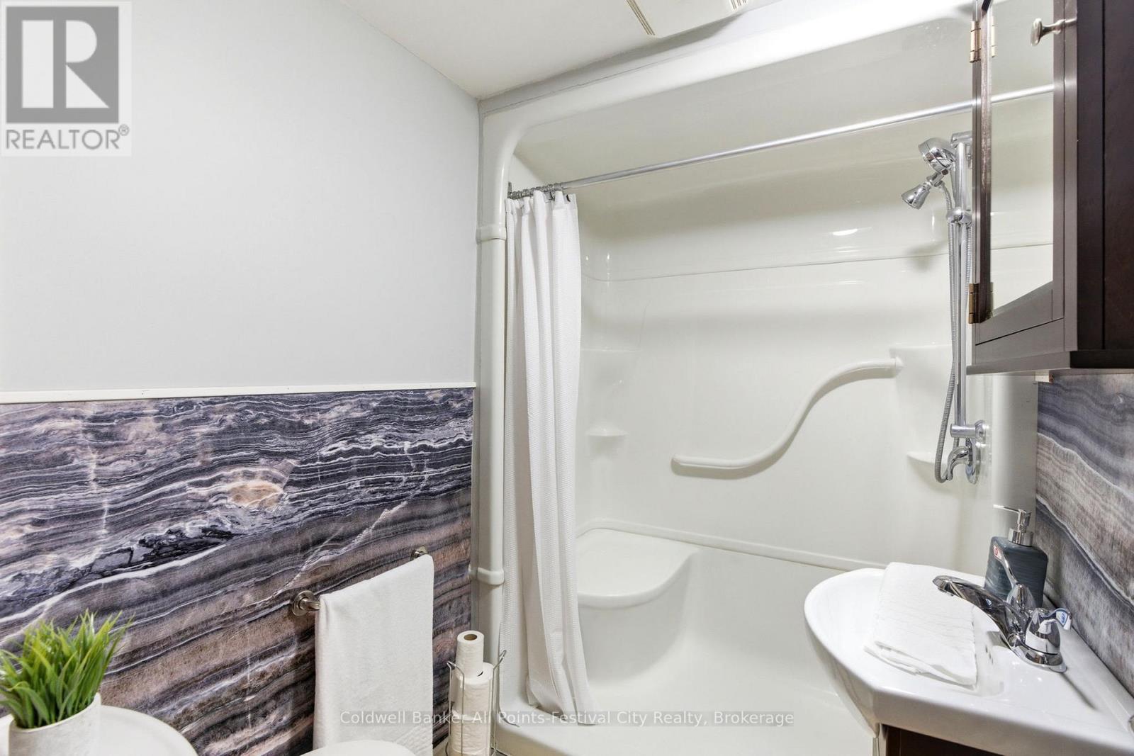 113 Quebec Street, Goderich, Ontario  N7A 2G6 - Photo 24 - X13011192