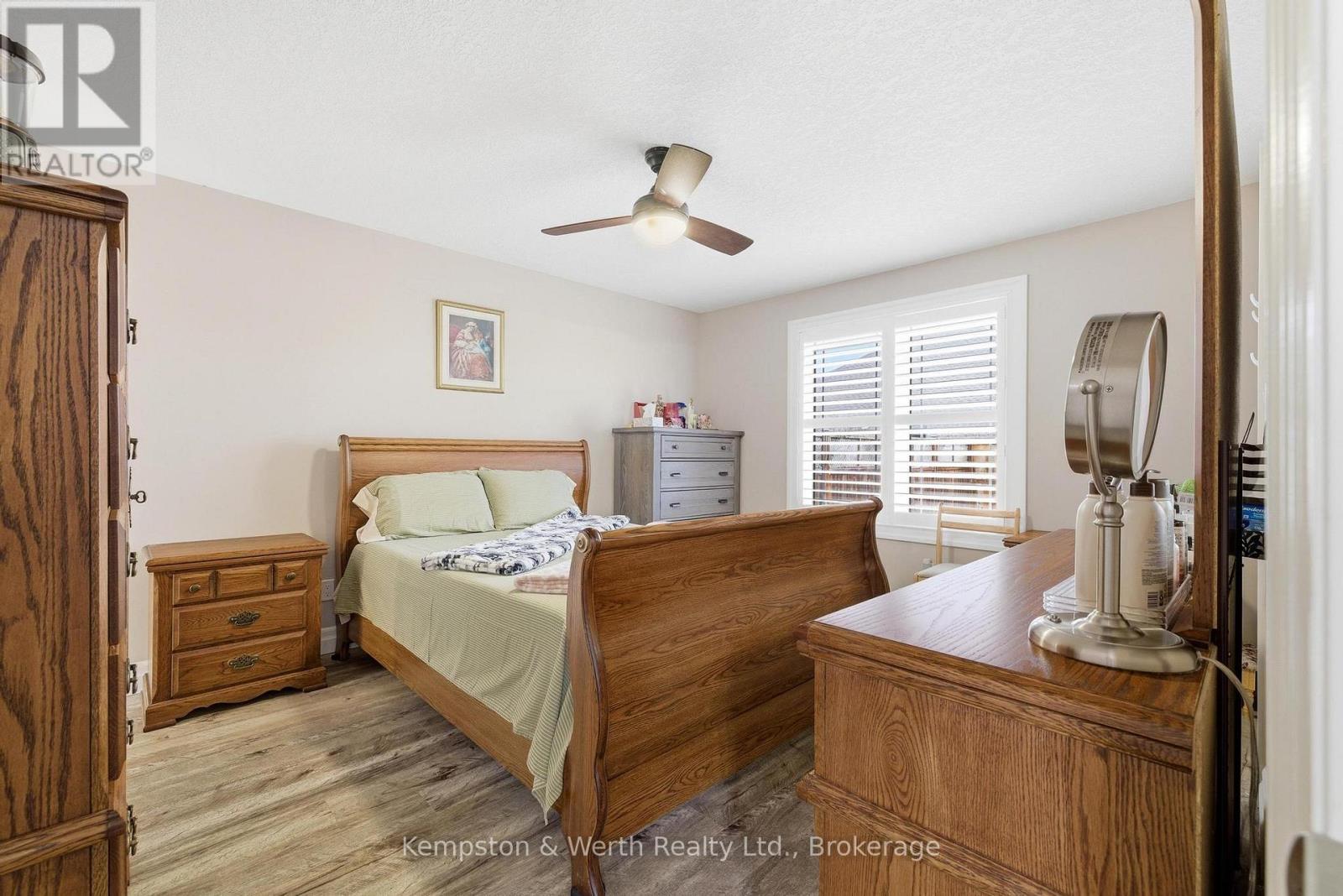 235 Krotz Street E, North Perth, Ontario  N4W 0B3 - Photo 14 - X13011340