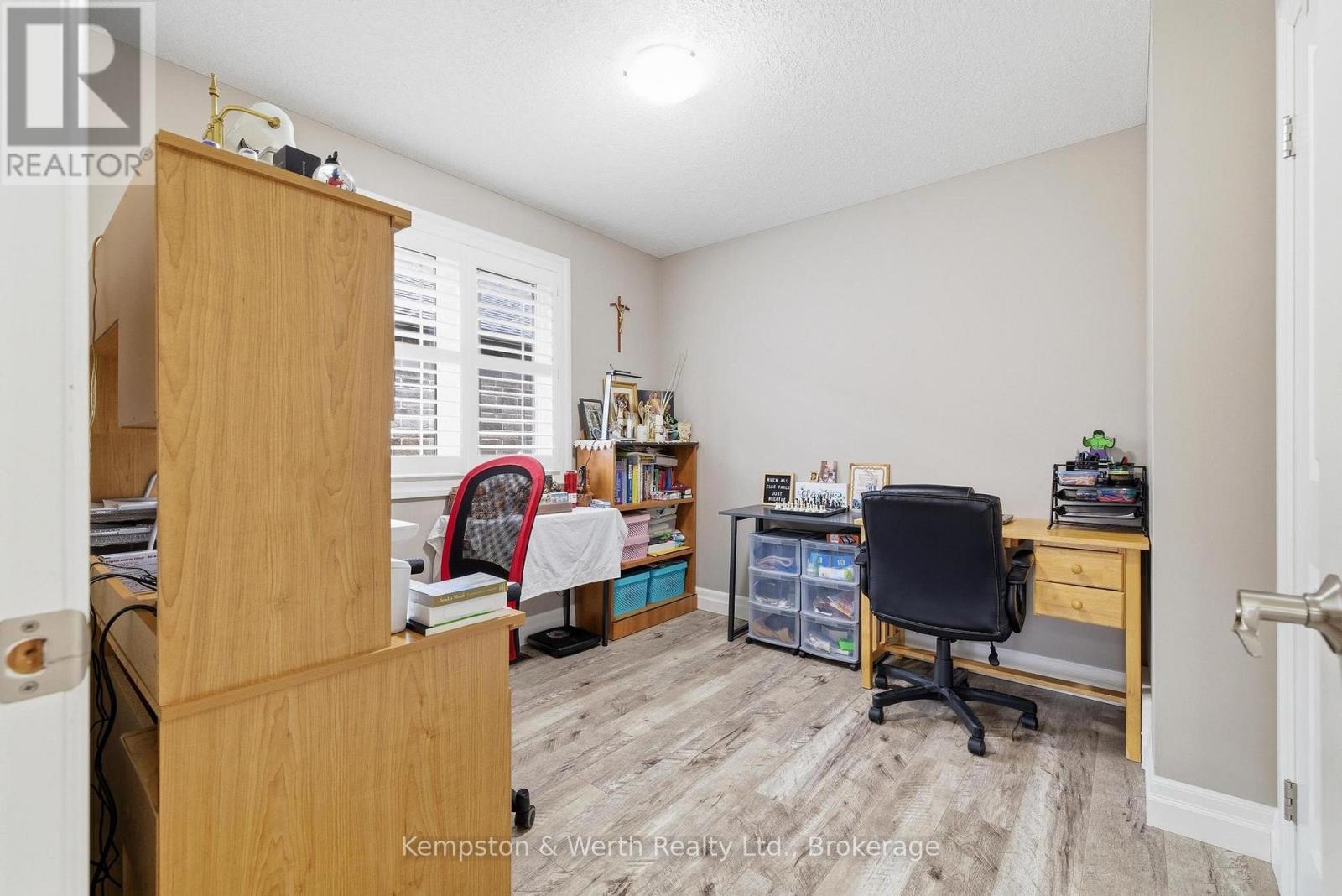 235 Krotz Street E, North Perth, Ontario  N4W 0B3 - Photo 21 - X13011340