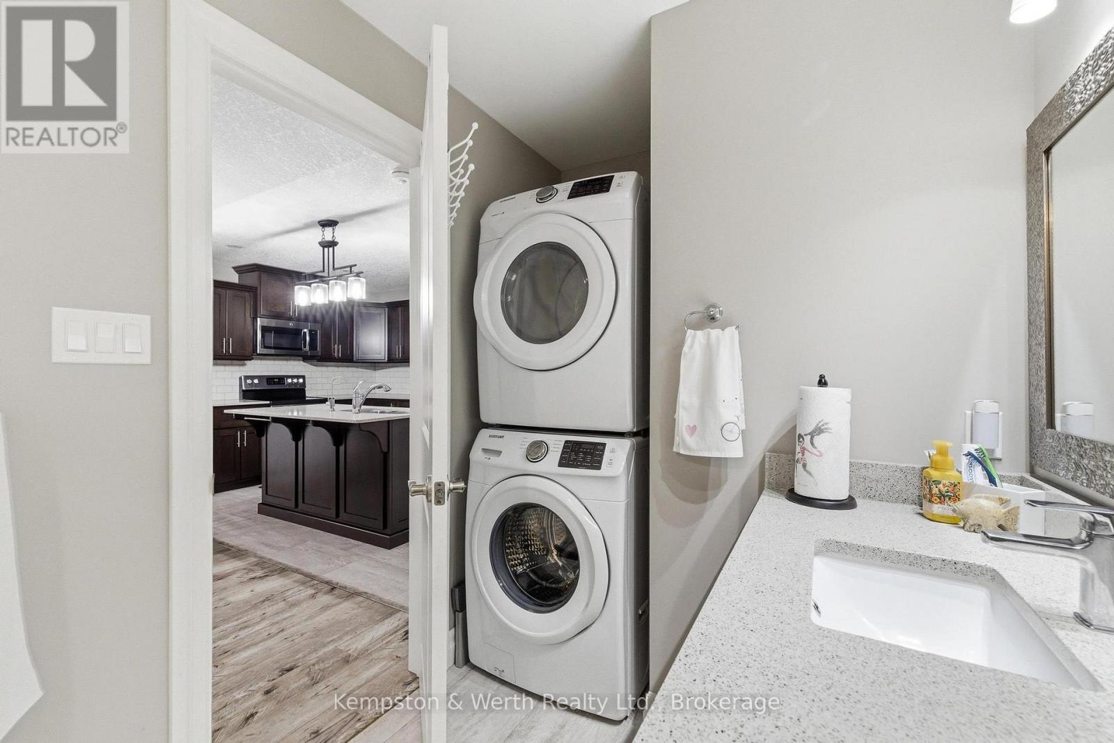 235 Krotz Street E, North Perth, Ontario  N4W 0B3 - Photo 25 - X13011340