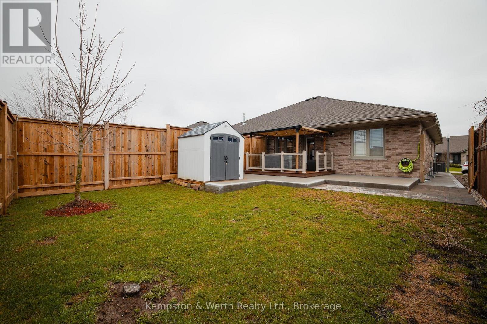 235 Krotz Street E, North Perth, Ontario  N4W 0B3 - Photo 34 - X13011340