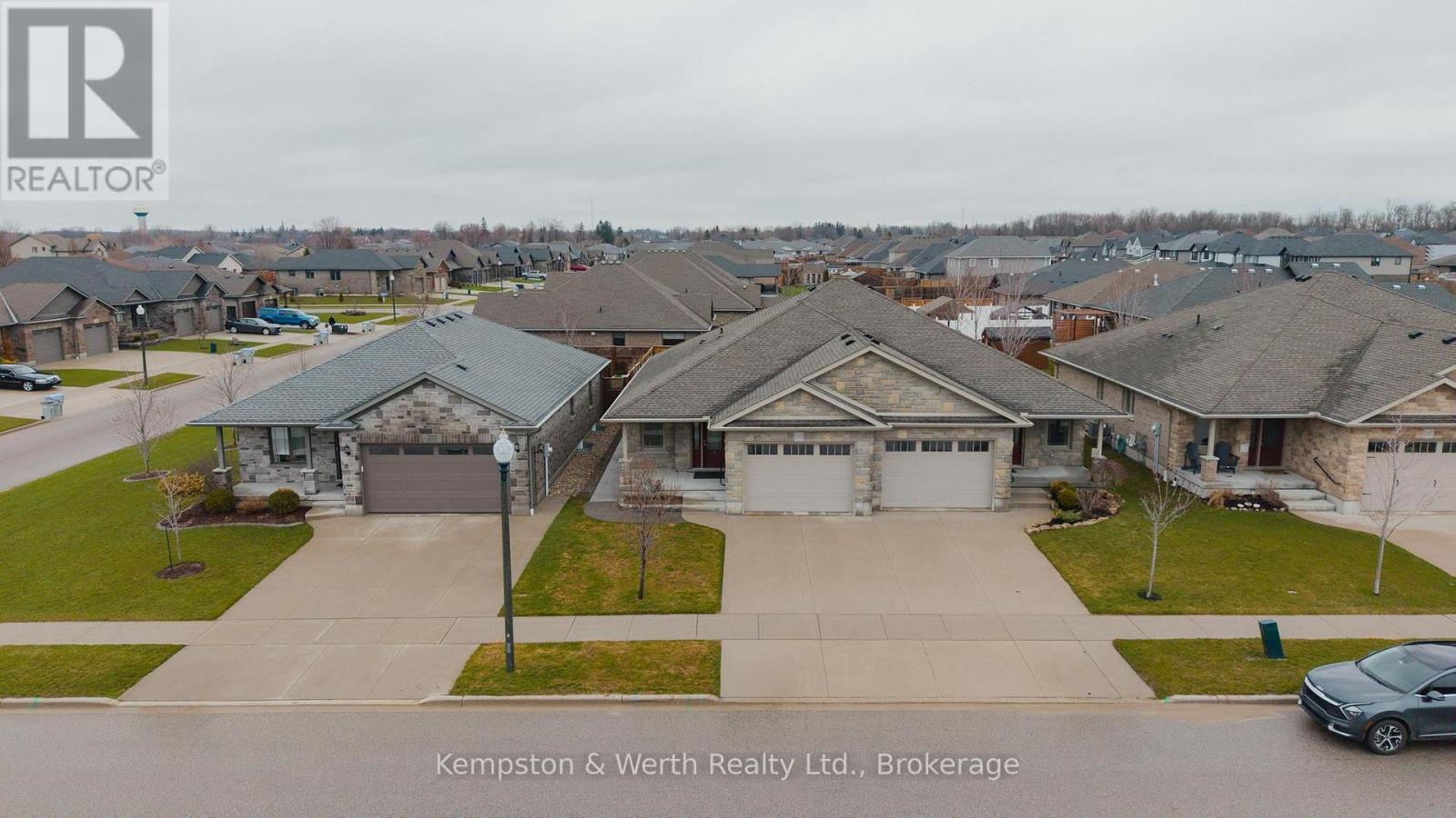 235 Krotz Street E, North Perth, Ontario  N4W 0B3 - Photo 37 - X13011340