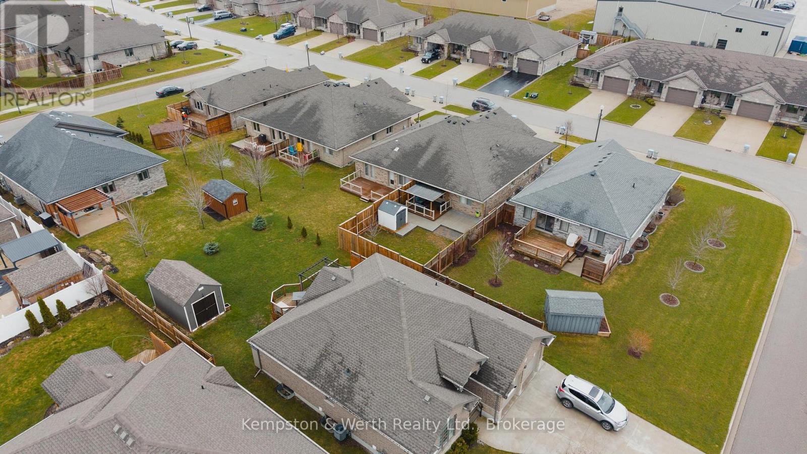 235 Krotz Street E, North Perth, Ontario  N4W 0B3 - Photo 38 - X13011340