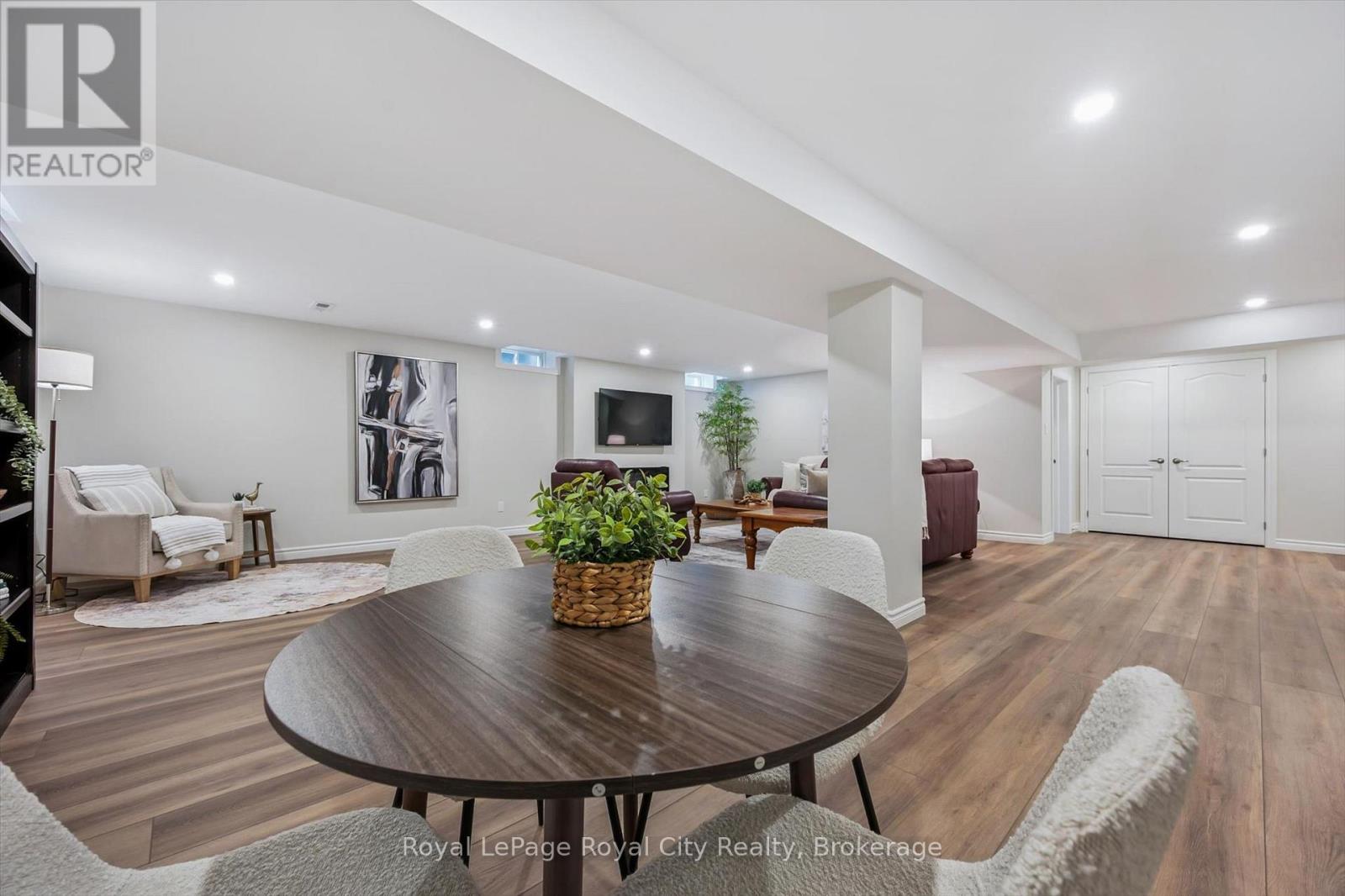 108 Harpin Way E, Centre Wellington, Ontario  N1M 0G9 - Photo 38 - X13011378