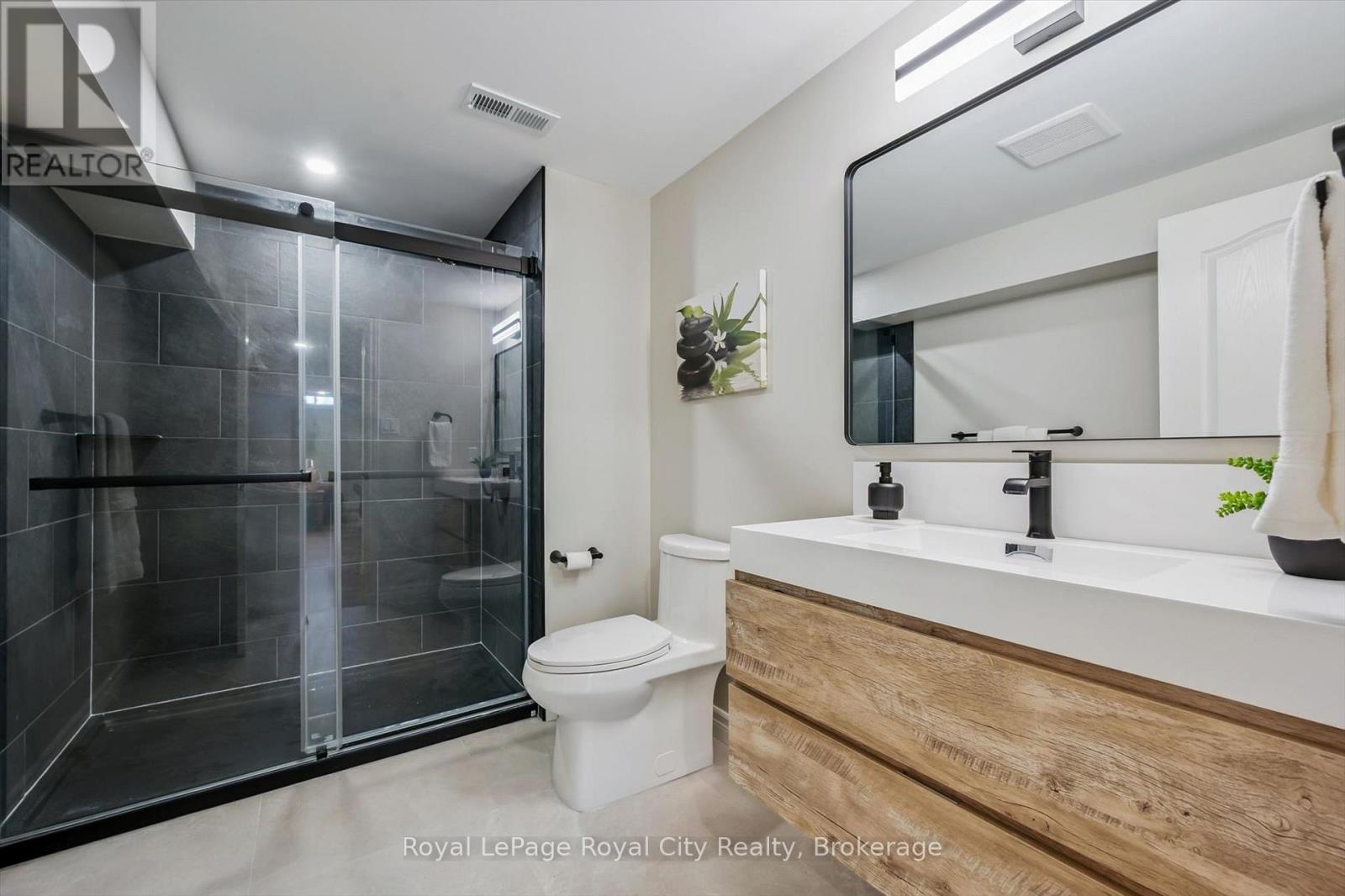 108 Harpin Way E, Centre Wellington, Ontario  N1M 0G9 - Photo 41 - X13011378