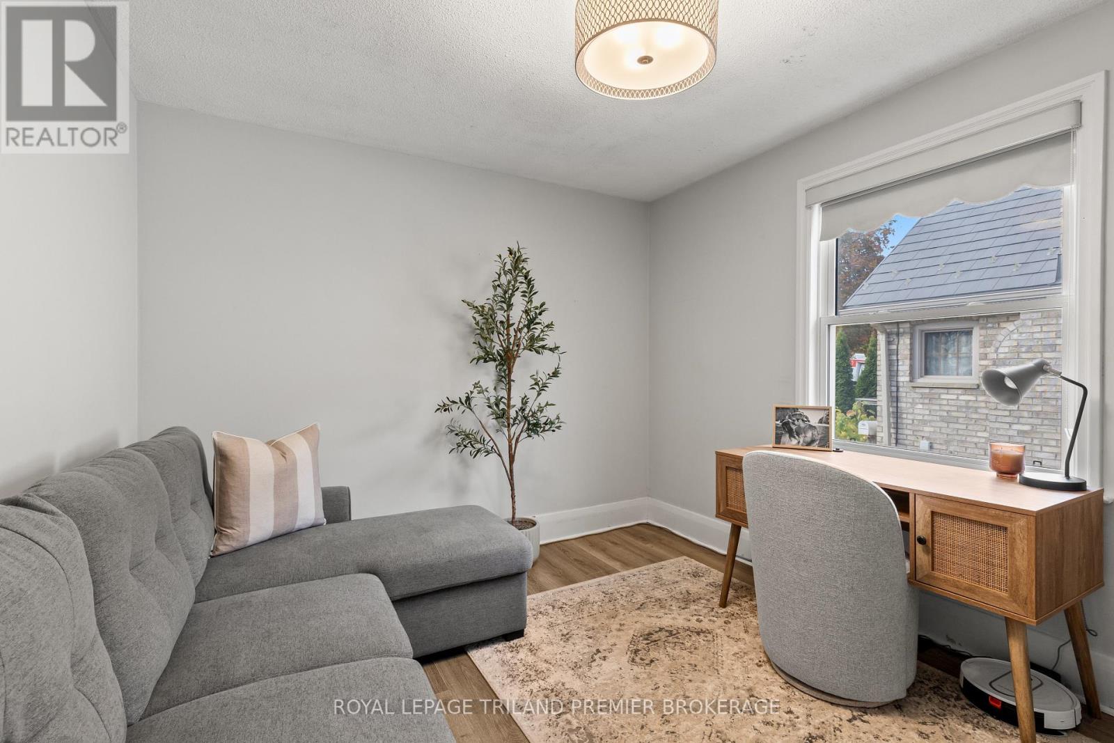 22 Briscoe Street E, London South, Ontario  N6C 1W9 - Photo 16 - X13011300