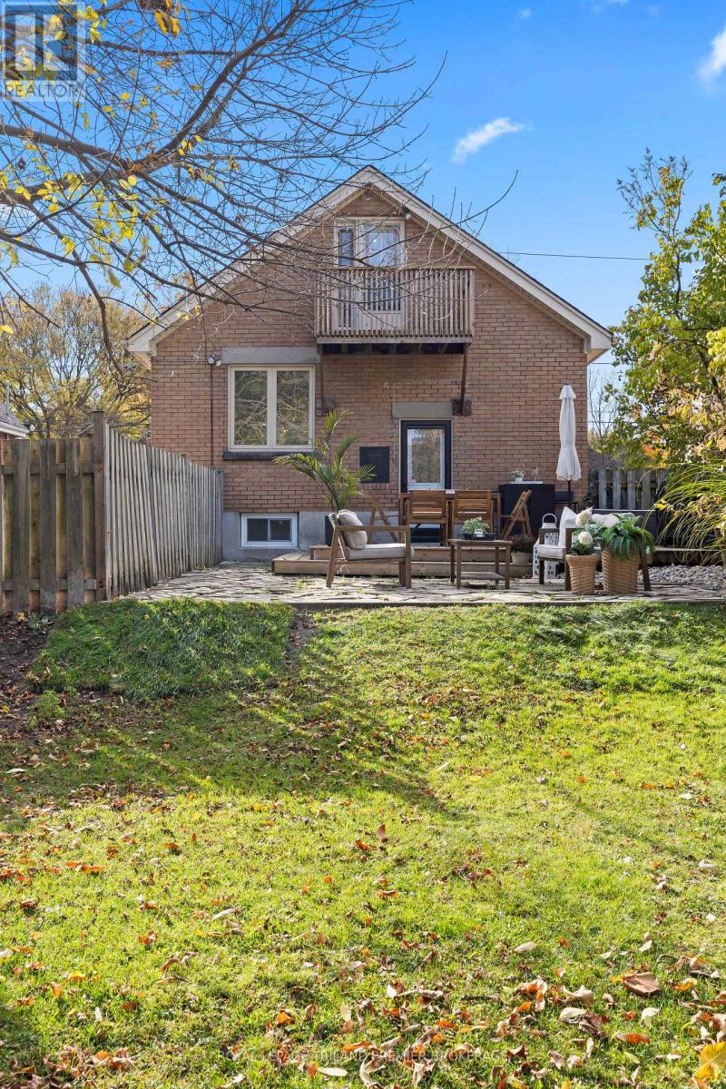 22 Briscoe Street E, London South, Ontario  N6C 1W9 - Photo 37 - X13011300