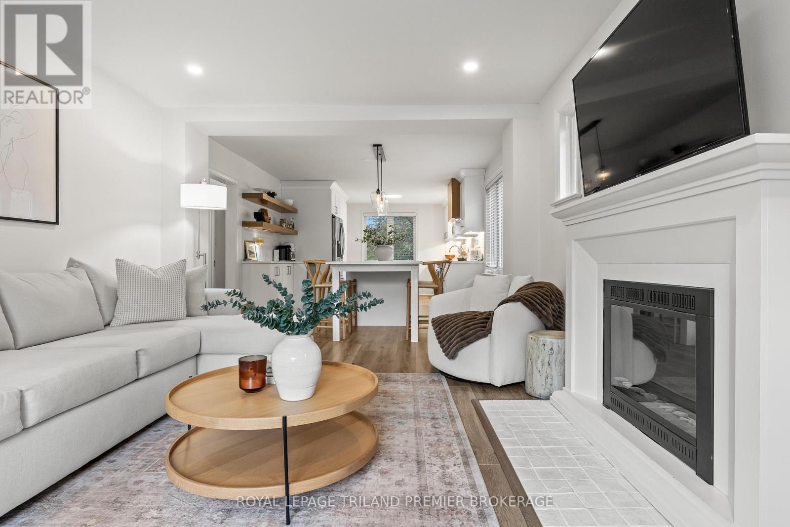 22 Briscoe Street E, London South, Ontario  N6C 1W9 - Photo 7 - X13011300