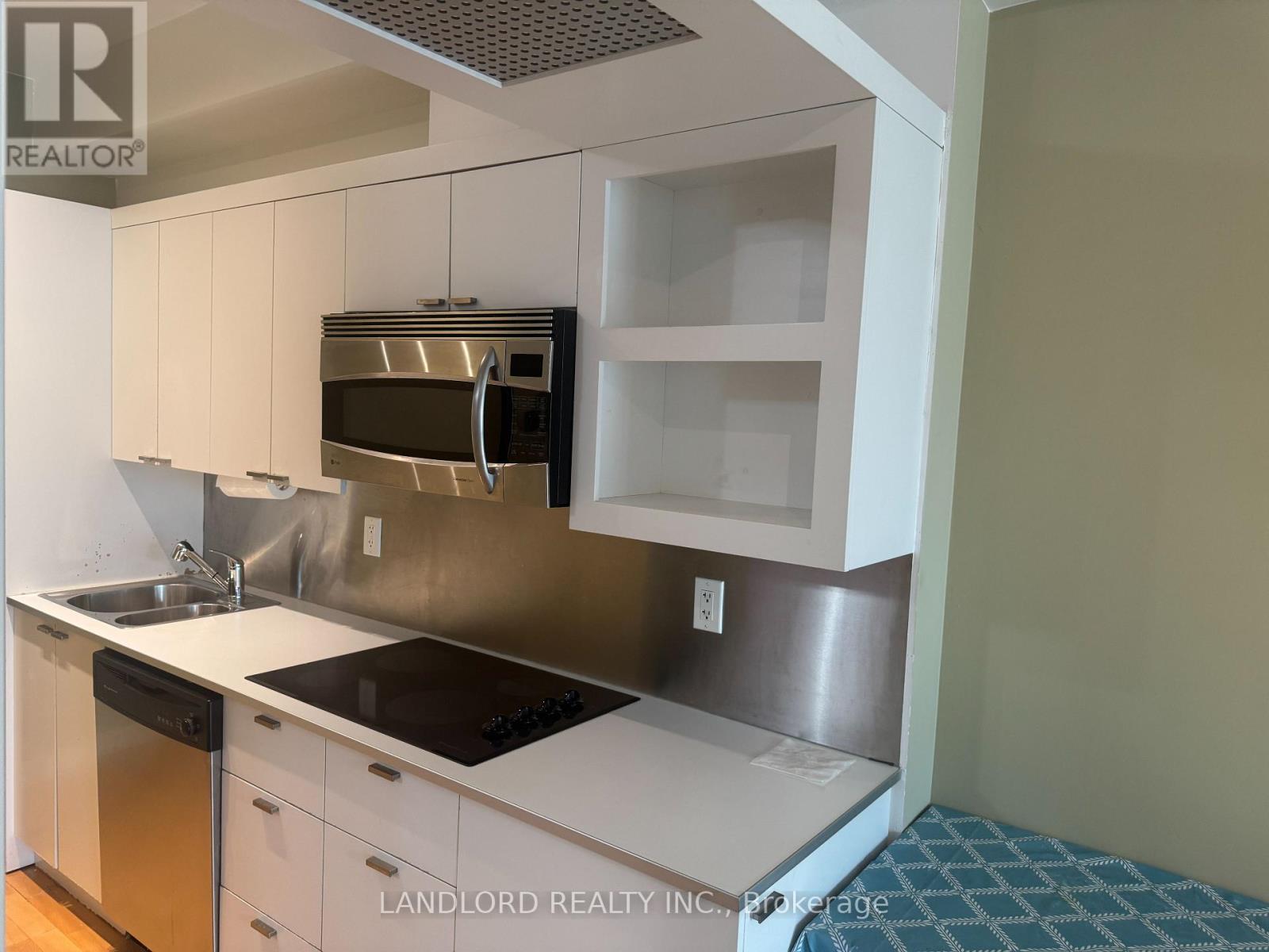 1620 - 111 Elizabeth Street, Toronto, Ontario  M5G 1P7 - Photo 11 - C13011256