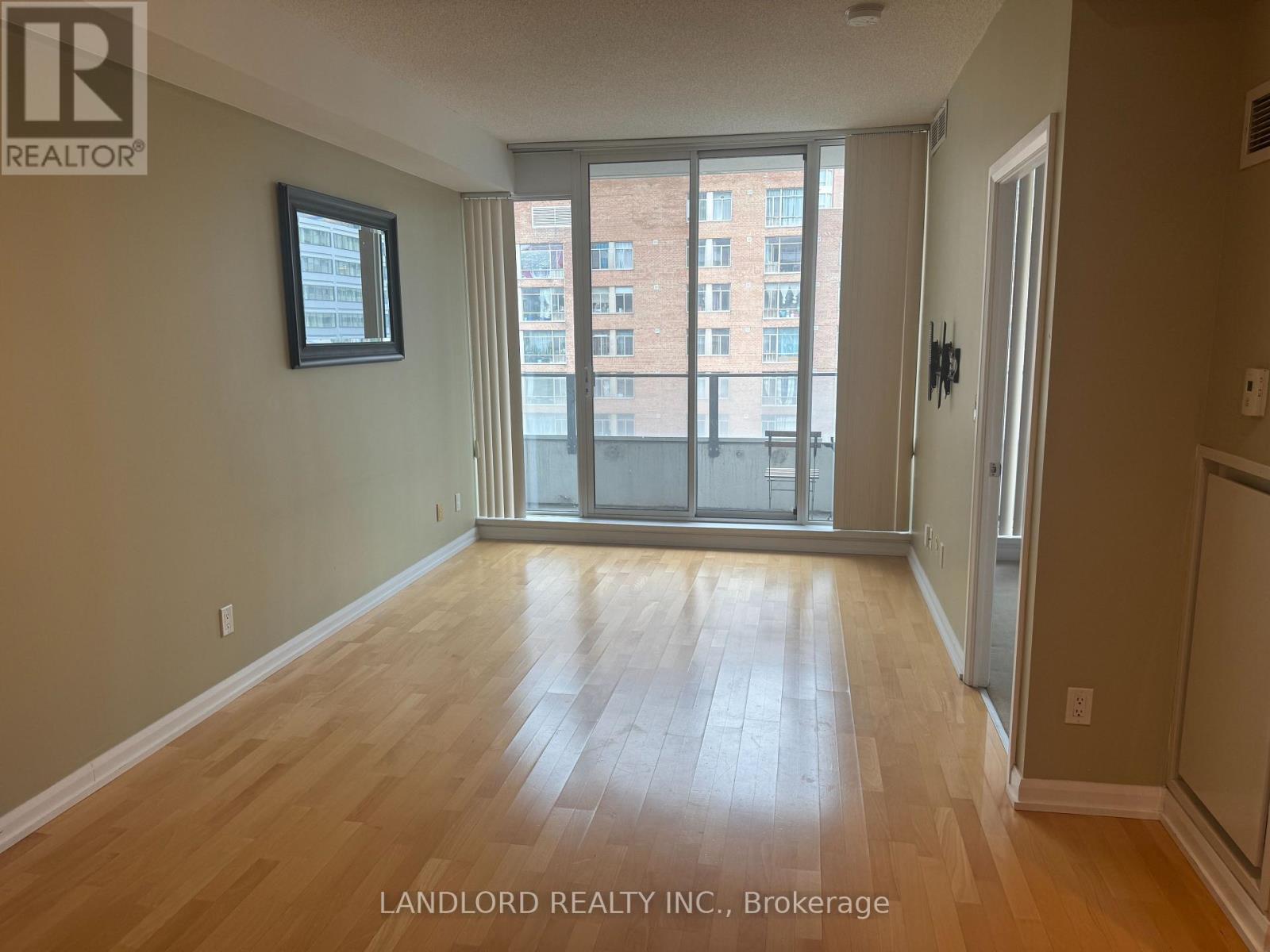 1620 - 111 Elizabeth Street, Toronto, Ontario  M5G 1P7 - Photo 18 - C13011256