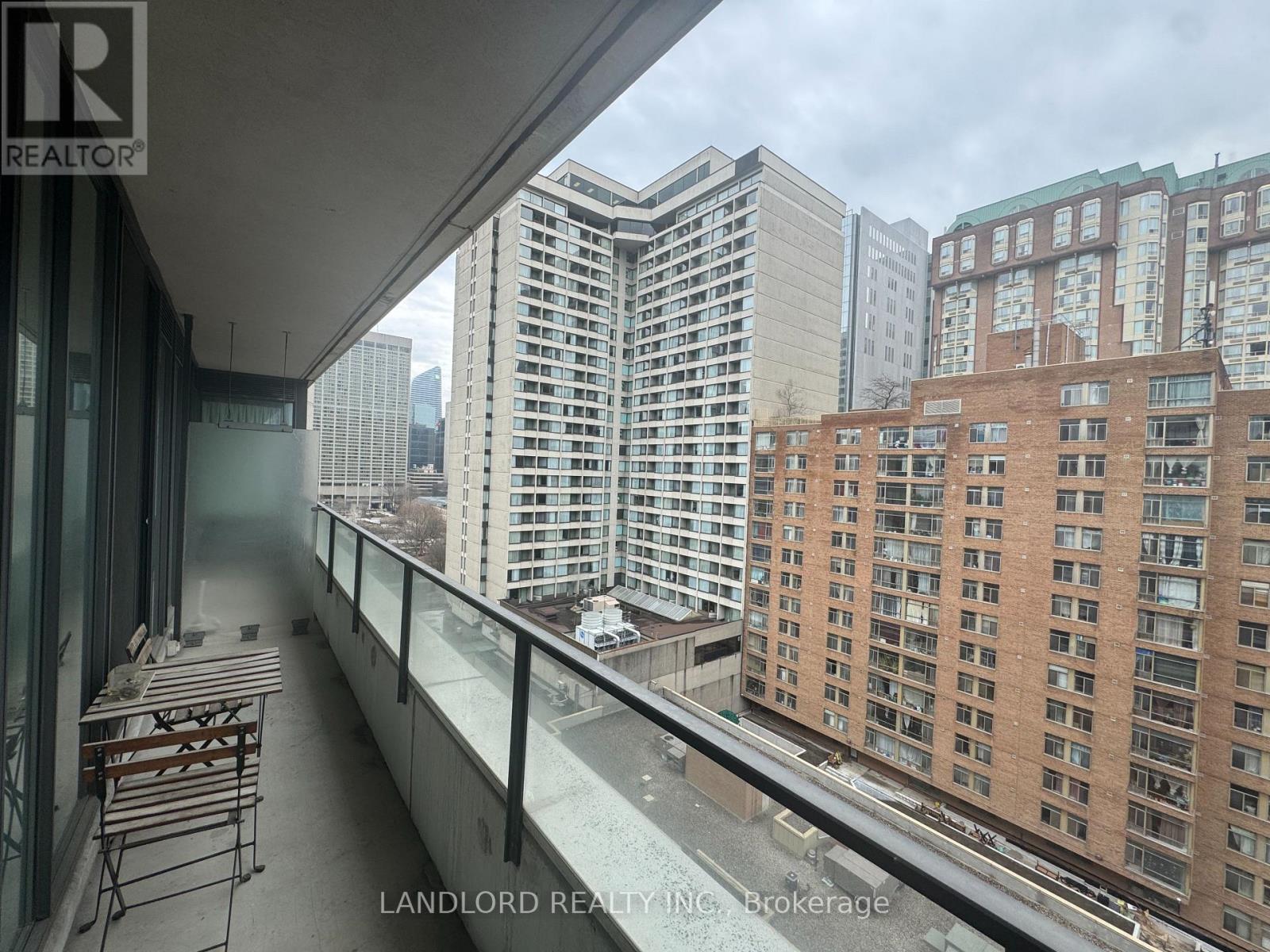 1620 - 111 Elizabeth Street, Toronto, Ontario  M5G 1P7 - Photo 24 - C13011256
