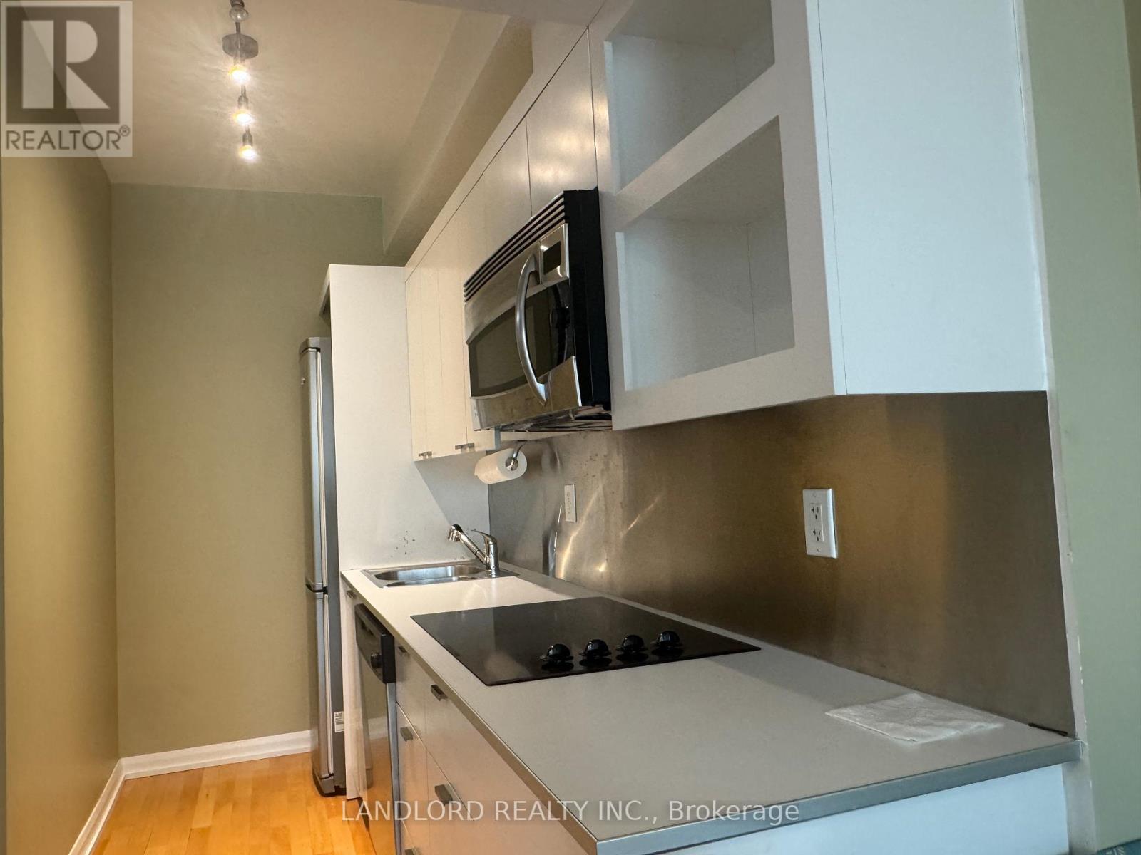 1620 - 111 Elizabeth Street, Toronto, Ontario  M5G 1P7 - Photo 7 - C13011256