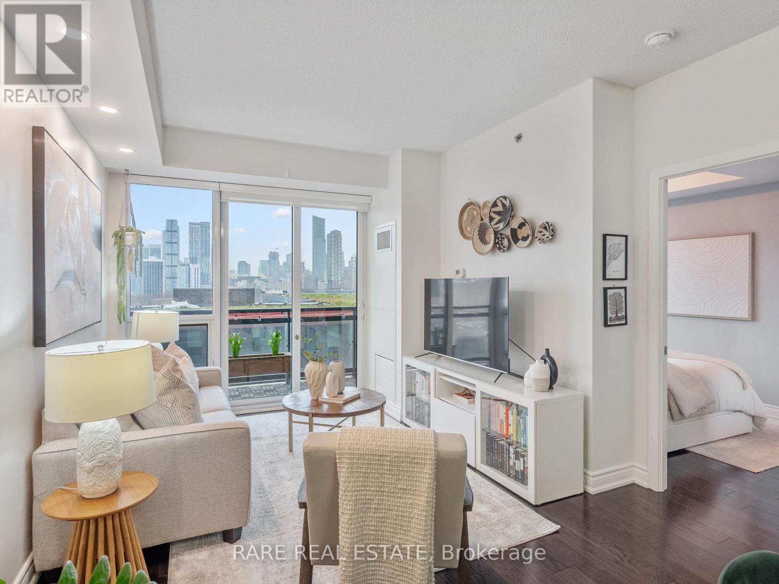 1106 - 225 SACKVILLE STREET, Toronto, Ontario