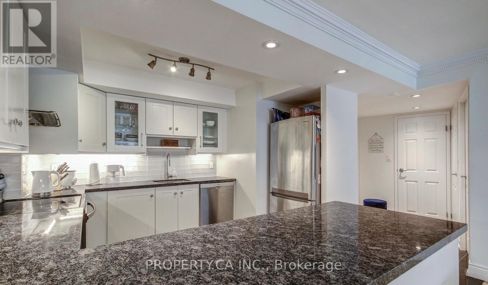 1115 - 25 The Esplanade, Toronto, Ontario  M5E 1W5 - Photo 26 - C13011360