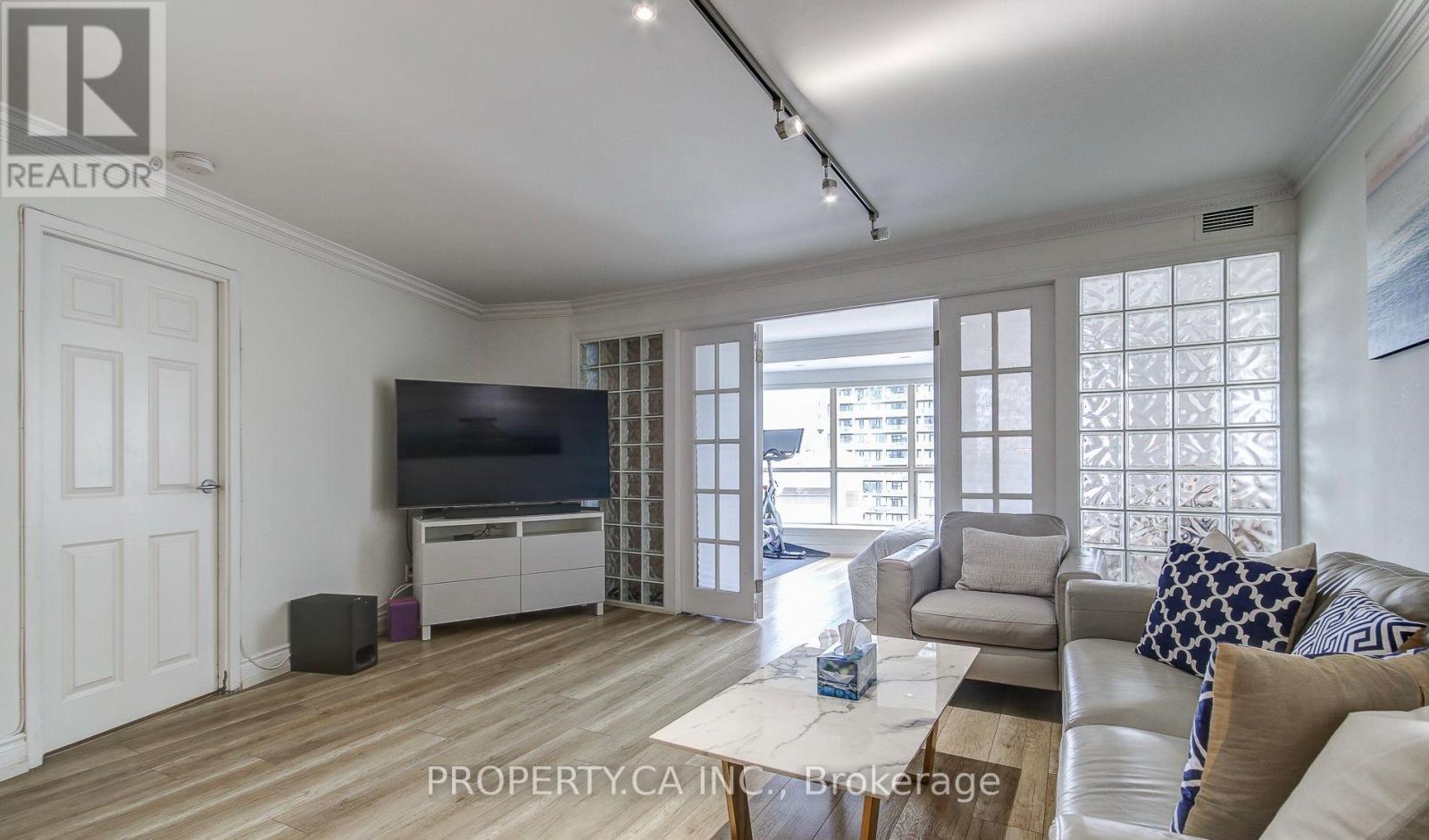 1115 - 25 The Esplanade, Toronto, Ontario  M5E 1W5 - Photo 4 - C13011360