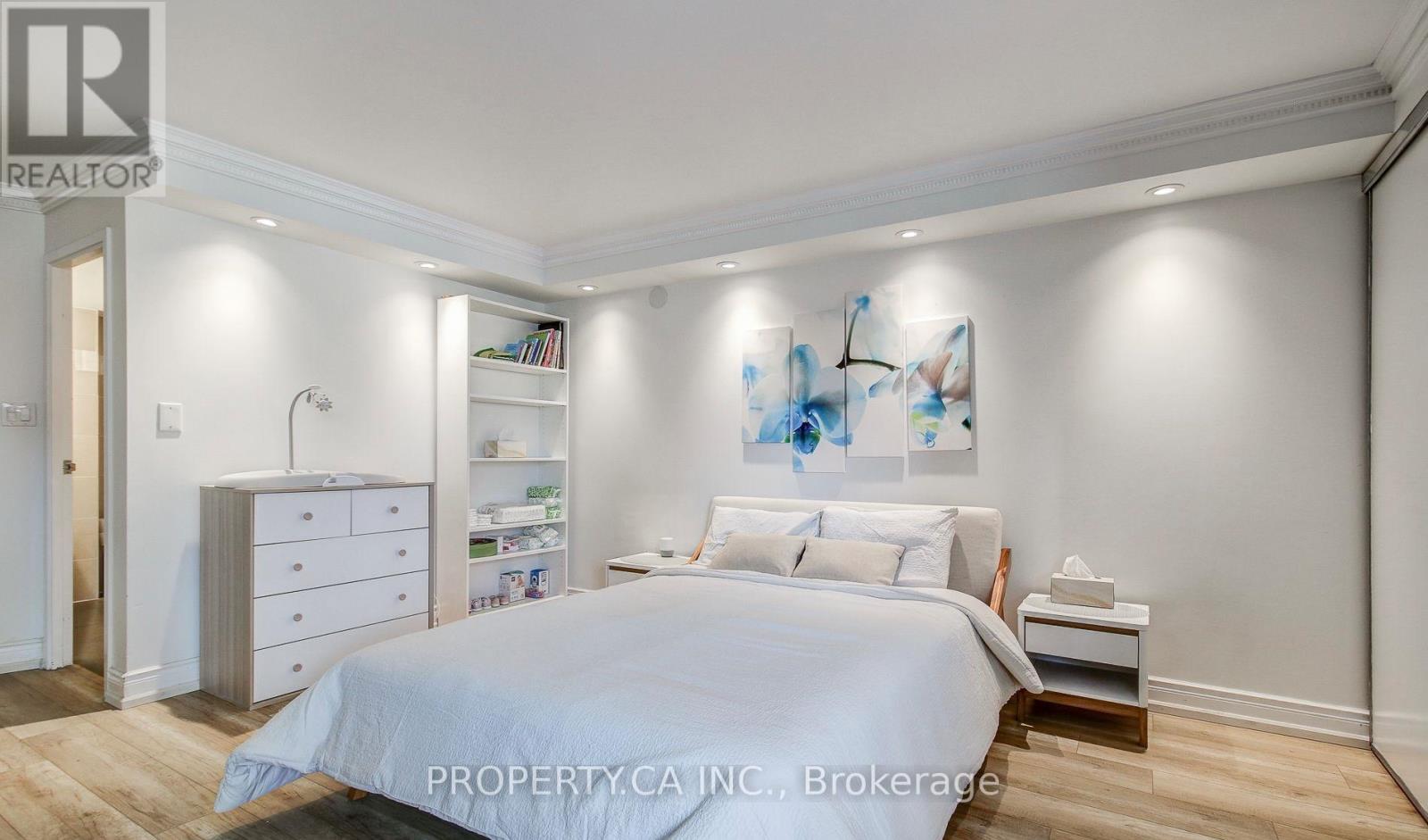 1115 - 25 The Esplanade, Toronto, Ontario  M5E 1W5 - Photo 5 - C13011360