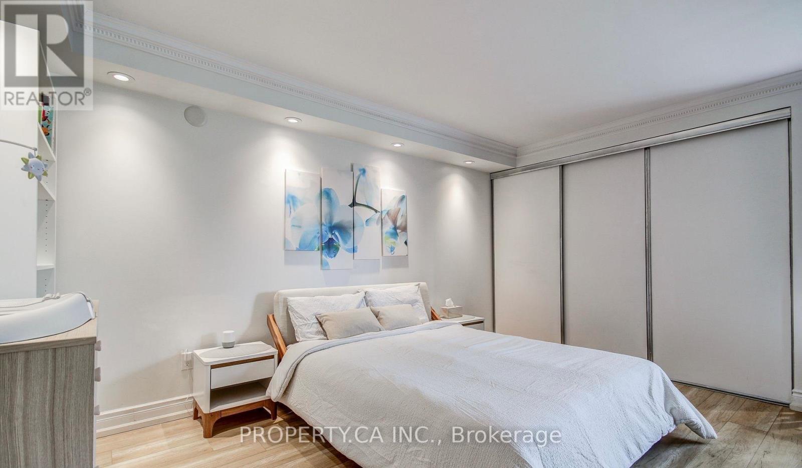 1115 - 25 The Esplanade, Toronto, Ontario  M5E 1W5 - Photo 7 - C13011360