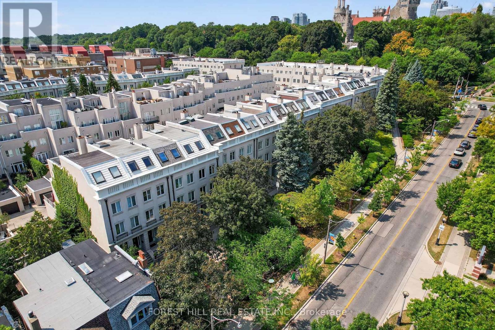 252 Spadina Road, Toronto, Ontario  M5R 2V1 - Photo 2 - C13011372