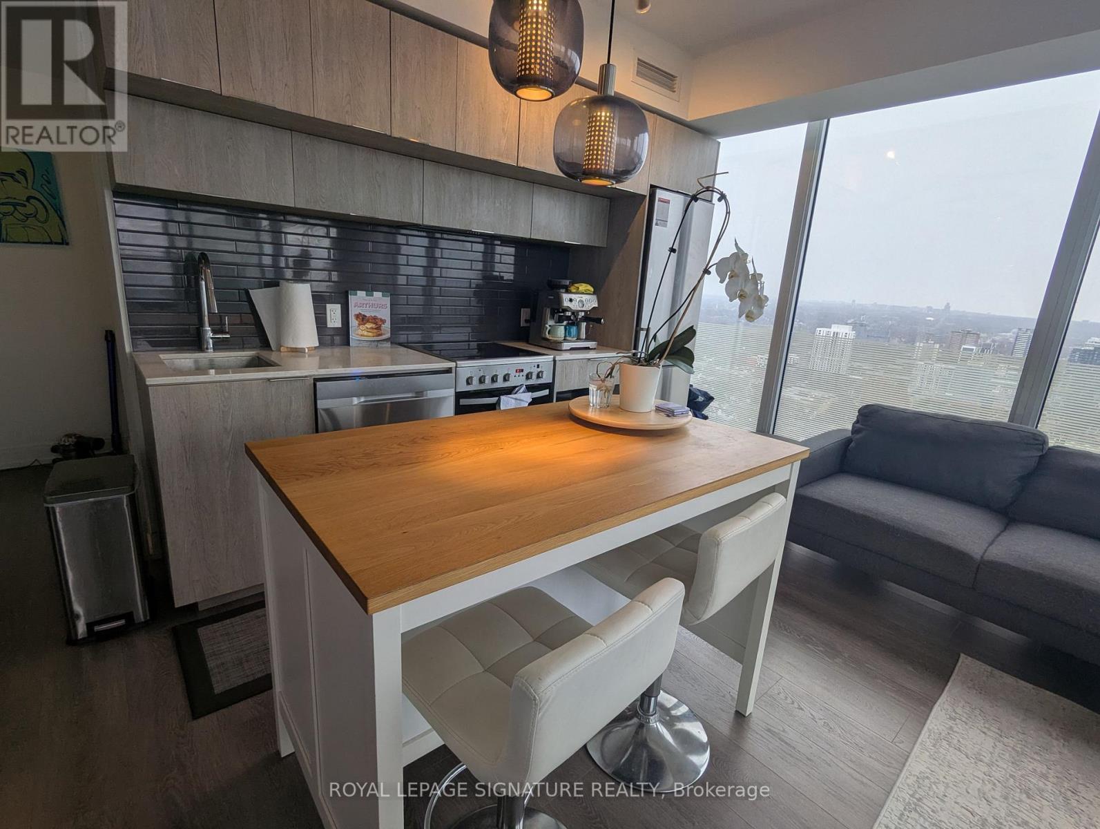 4605 - 181 Dundas Street E, Toronto, Ontario  M5A 0N5 - Photo 7 - C13011468