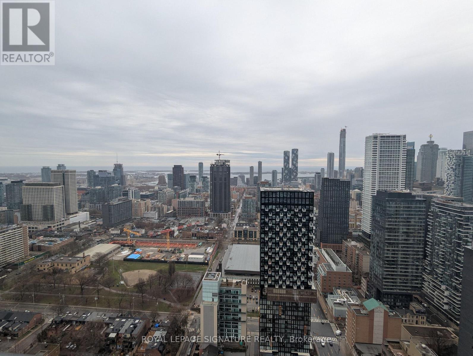 4605 - 181 Dundas Street E, Toronto, Ontario  M5A 0N5 - Photo 9 - C13011468