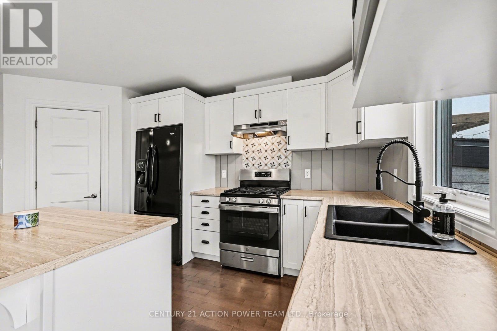 279 Belfort Street, Russell, Ontario  K0A 1W0 - Photo 10 - X13011136