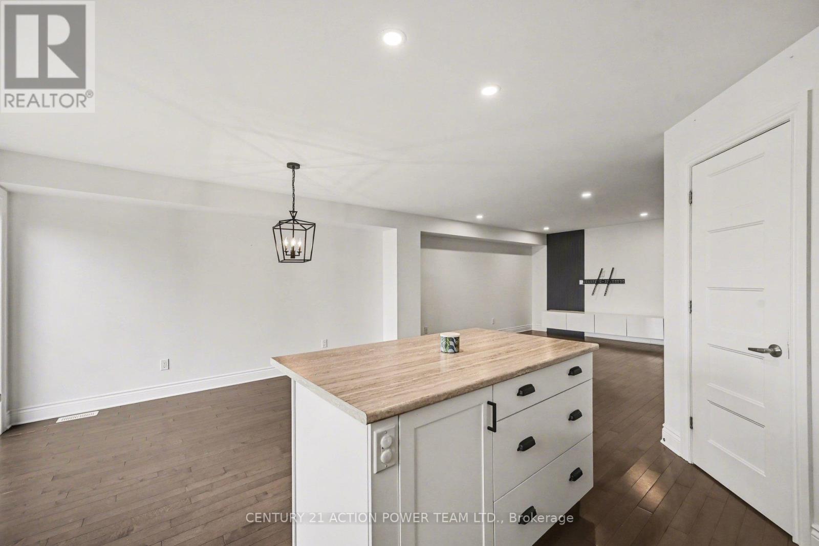 279 Belfort Street, Russell, Ontario  K0A 1W0 - Photo 14 - X13011136