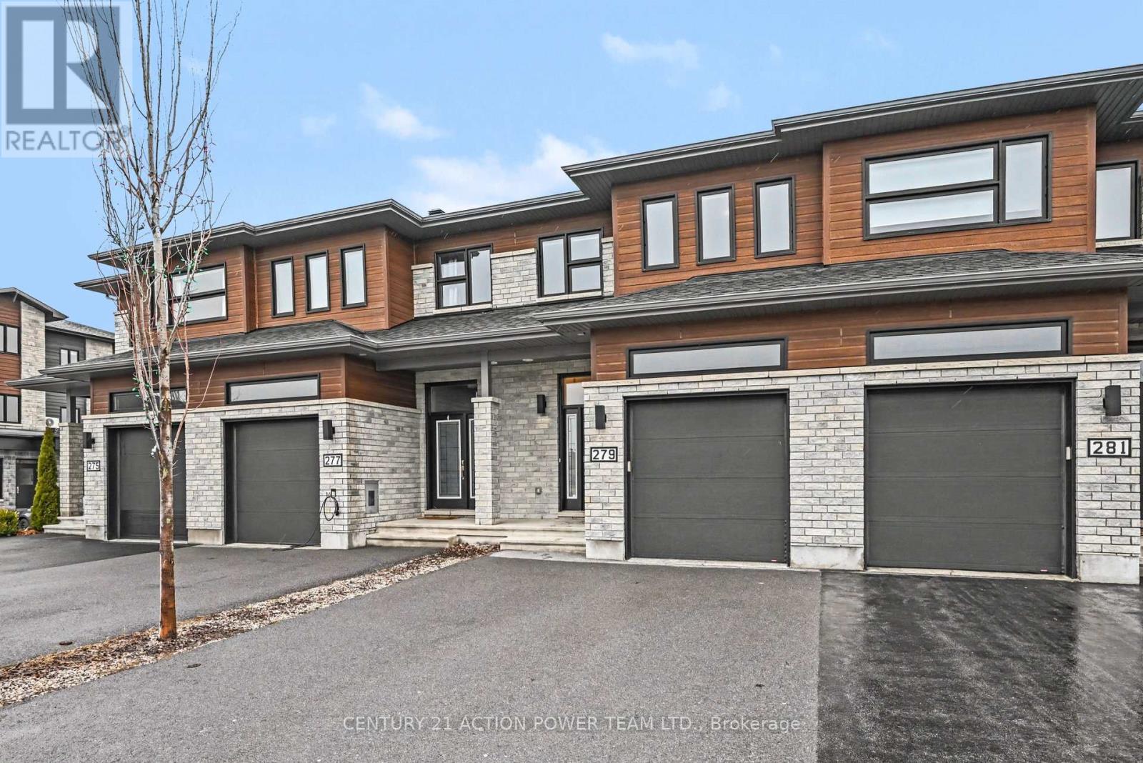 279 Belfort Street, Russell, Ontario  K0A 1W0 - Photo 2 - X13011136