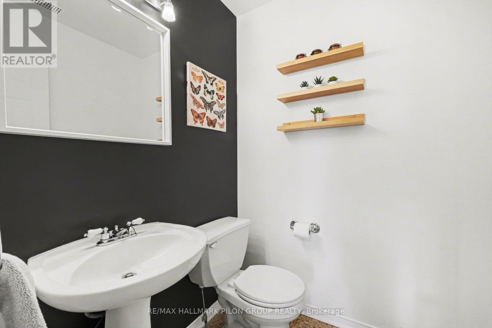 1121 Gablefield Private, Ottawa, Ontario  K1J 1E4 - Photo 10 - X13011158