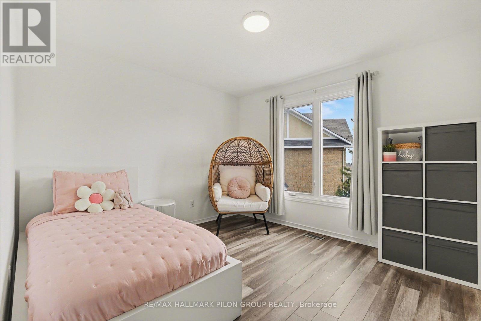 1121 Gablefield Private, Ottawa, Ontario  K1J 1E4 - Photo 14 - X13011158