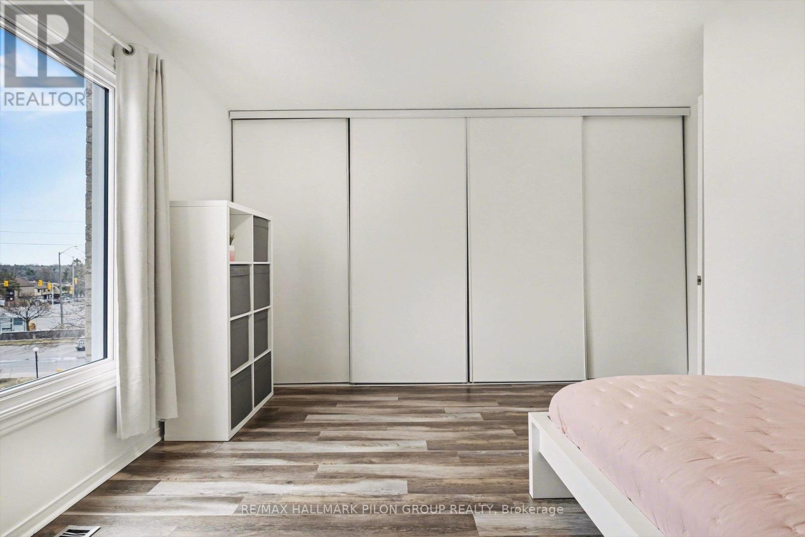 1121 Gablefield Private, Ottawa, Ontario  K1J 1E4 - Photo 15 - X13011158