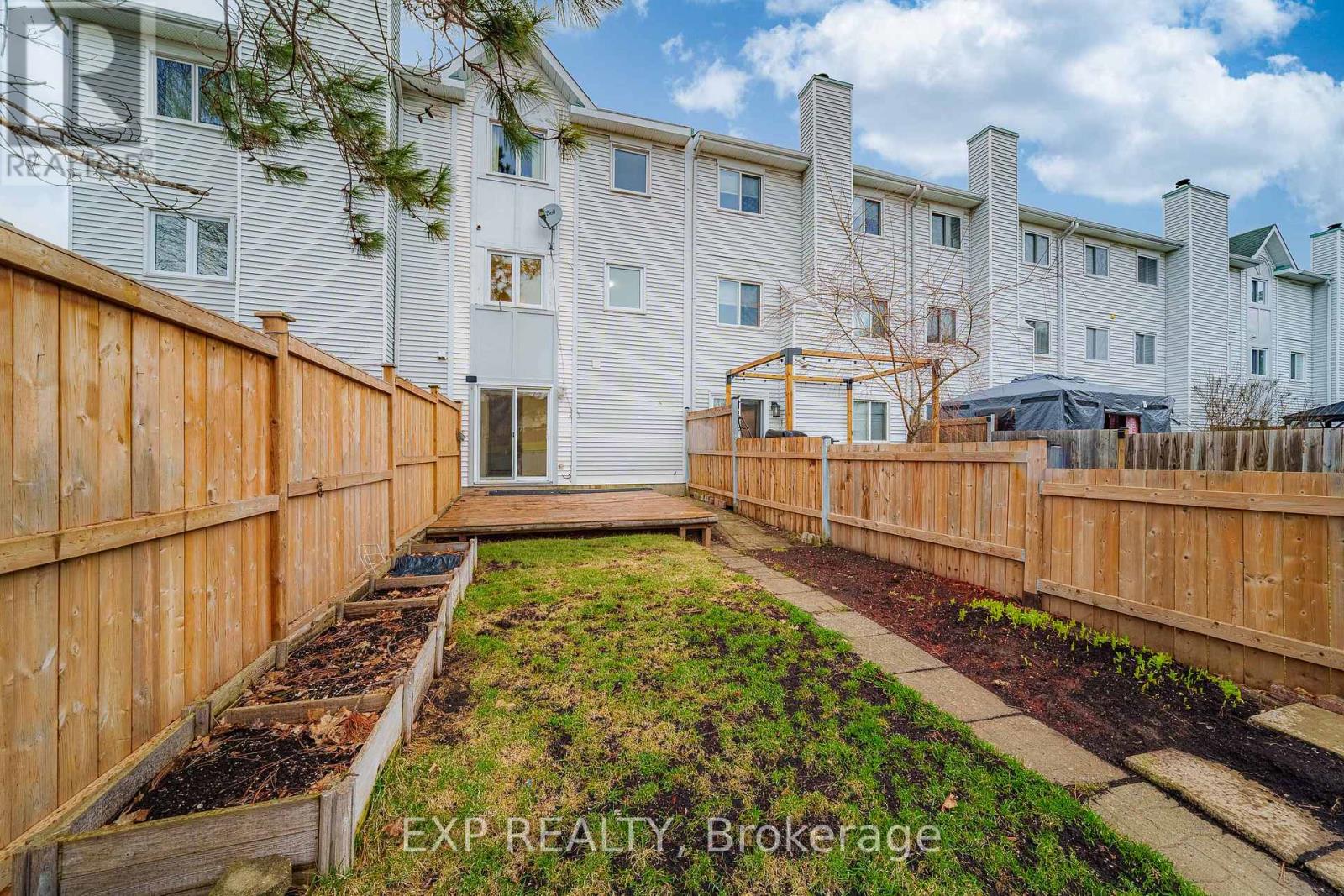98 Castlegreen Private, Ottawa, Ontario  K1T 3N3 - Photo 22 - X13011186
