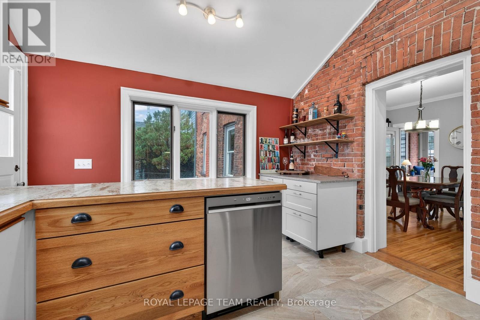 108 South Street, Gananoque, Ontario  K7G 1A2 - Photo 19 - X13011212