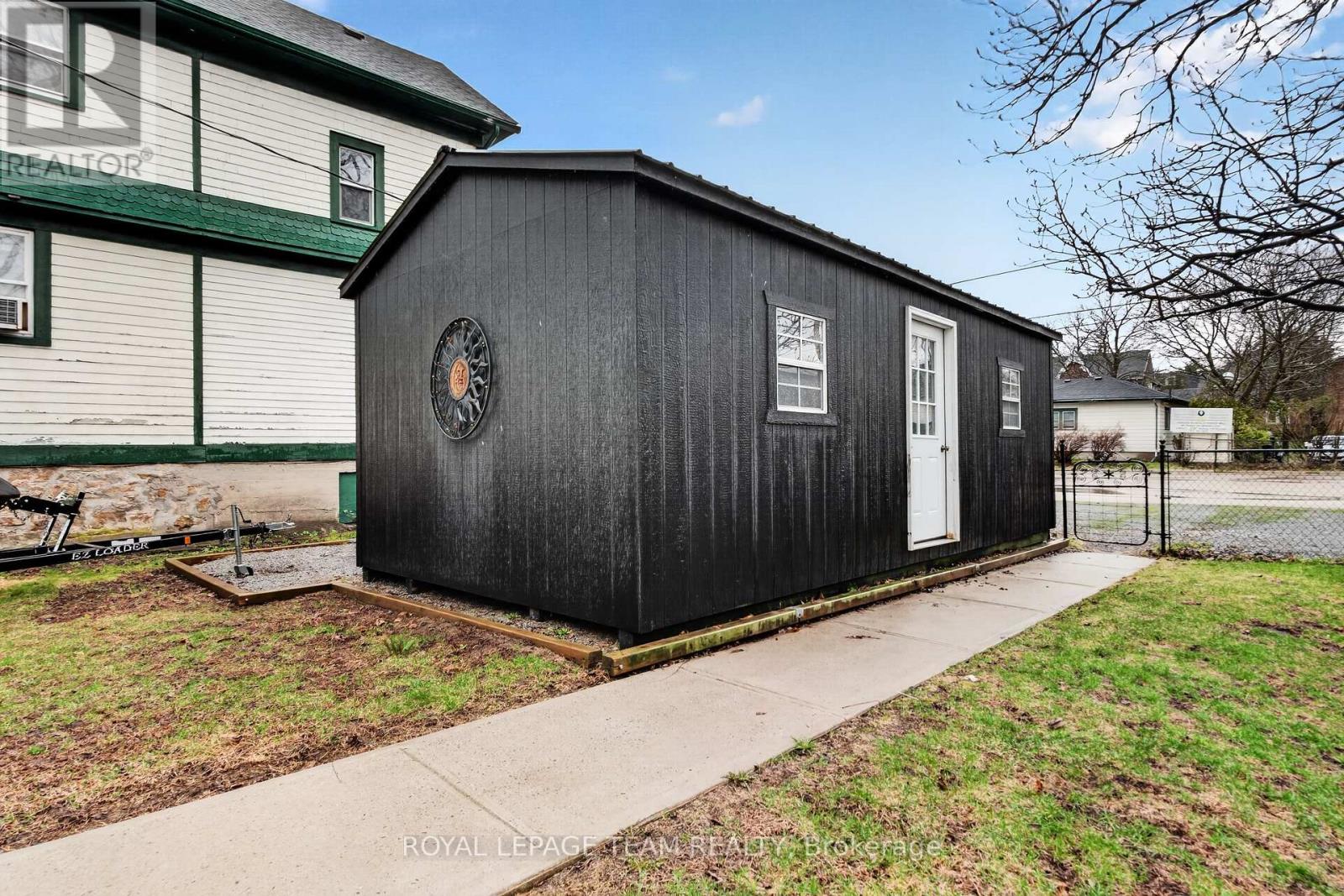 108 South Street, Gananoque, Ontario  K7G 1A2 - Photo 39 - X13011212