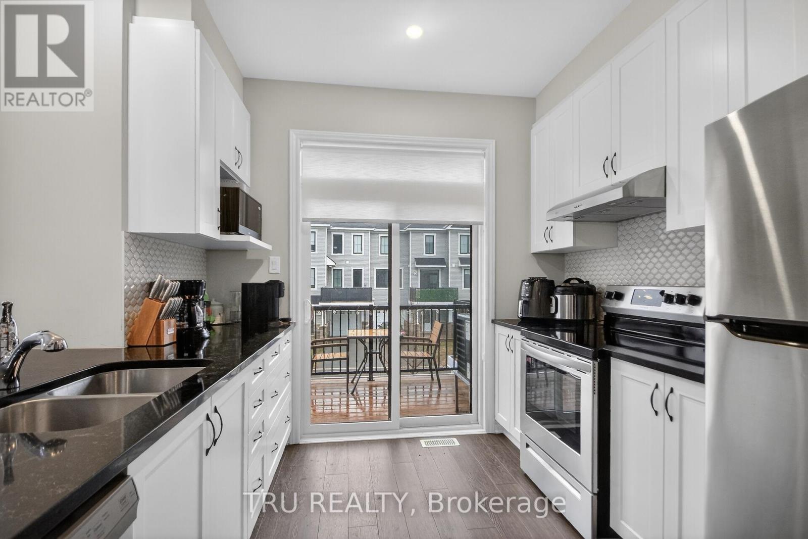 100 Ballinora Lane, Ottawa, Ontario  K2S 2Z5 - Photo 17 - X13011224