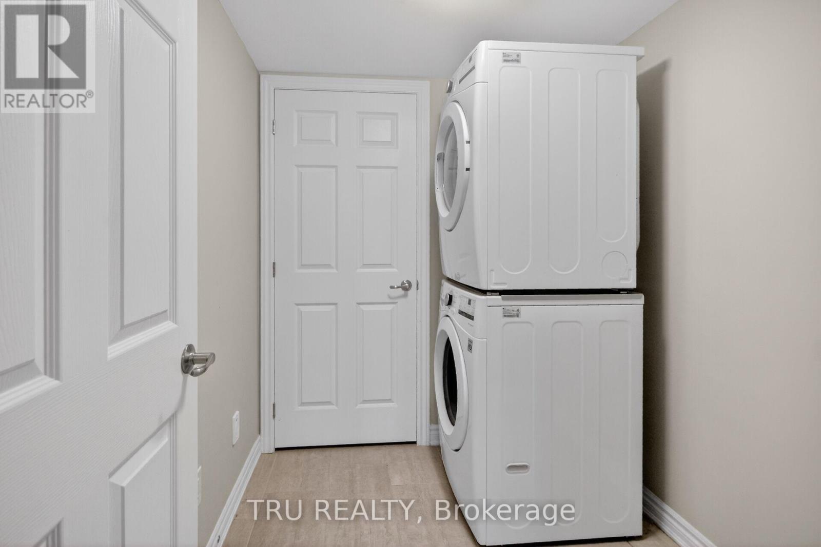 100 Ballinora Lane, Ottawa, Ontario  K2S 2Z5 - Photo 5 - X13011224