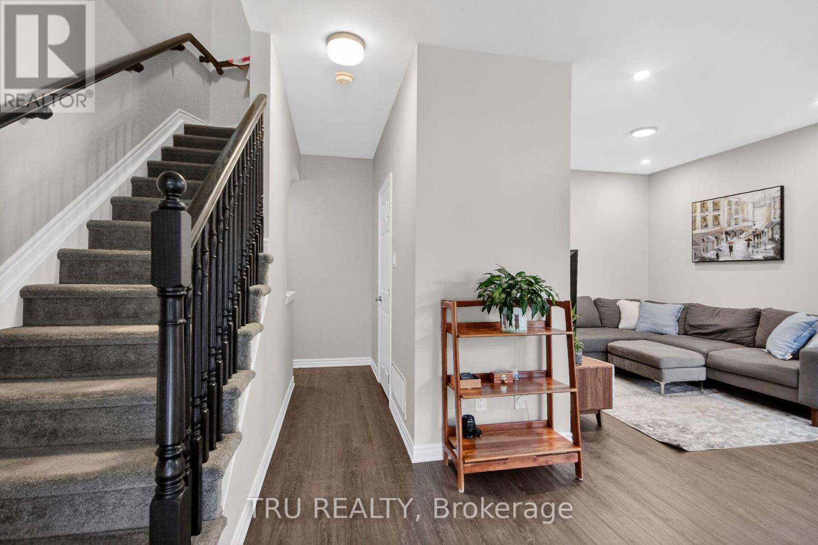 100 Ballinora Lane, Ottawa, Ontario  K2S 2Z5 - Photo 6 - X13011224