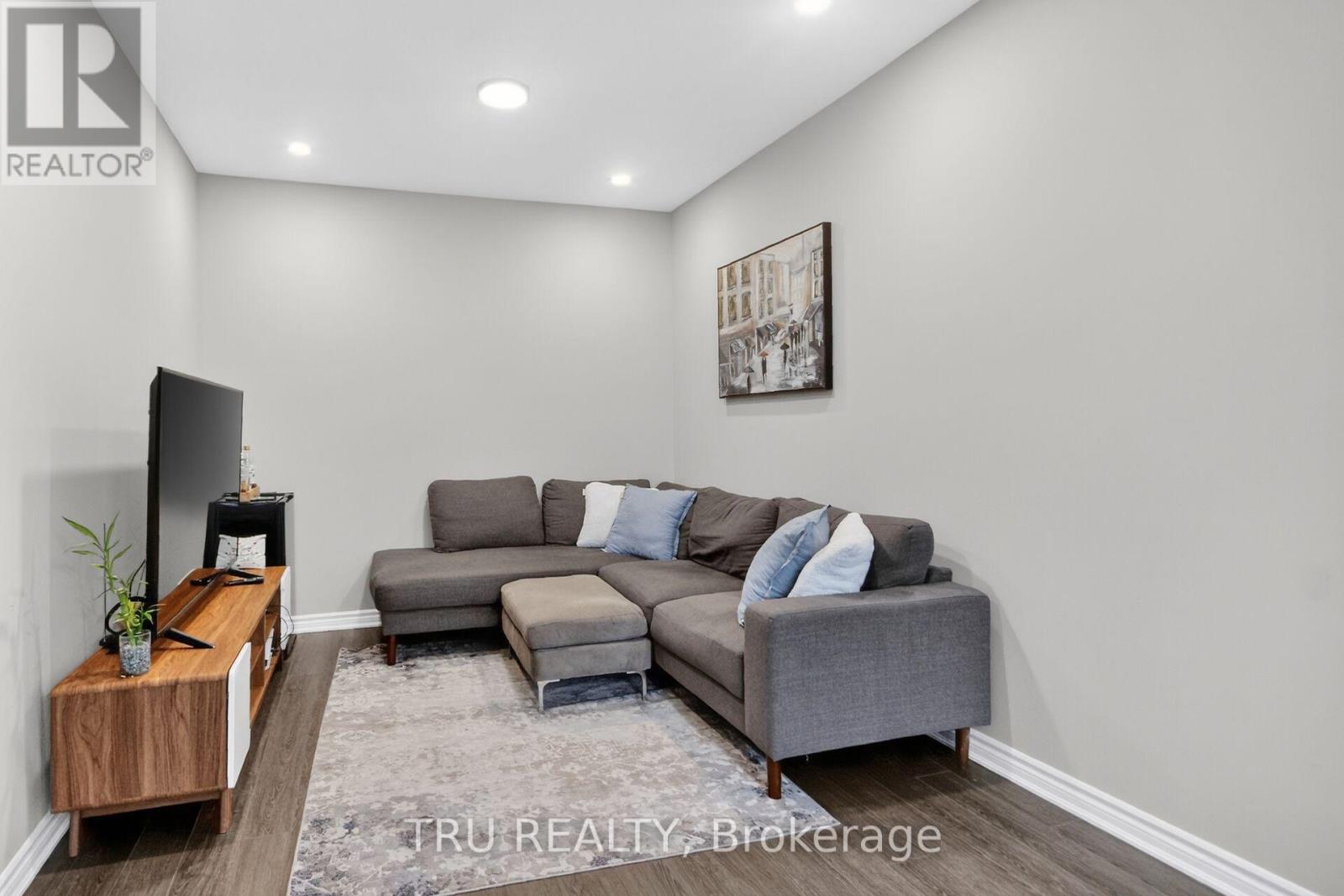 100 Ballinora Lane, Ottawa, Ontario  K2S 2Z5 - Photo 9 - X13011224