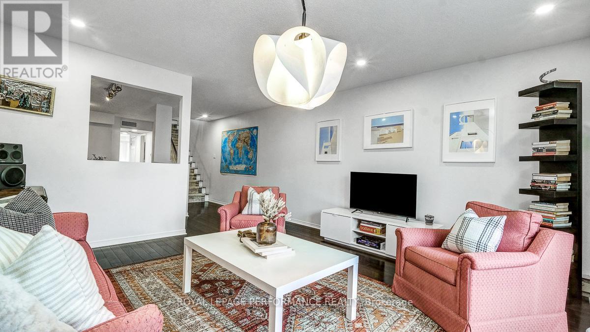 2d - 4 Columbus Avenue, Ottawa, Ontario  K1K 1R3 - Photo 17 - X13011244