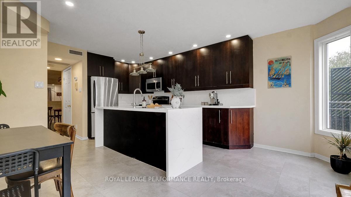 2d - 4 Columbus Avenue, Ottawa, Ontario  K1K 1R3 - Photo 6 - X13011244