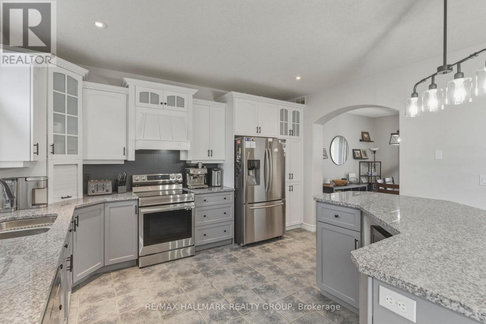 1461 Flanders Road, Brockville, Ontario  K6V 0A3 - Photo 9 - X13011276